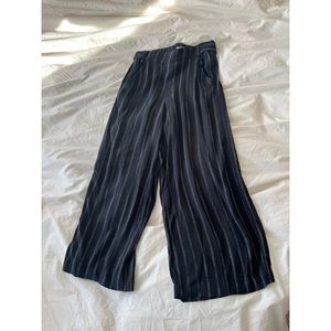 Aritzia Wilfred navy striped tie pants